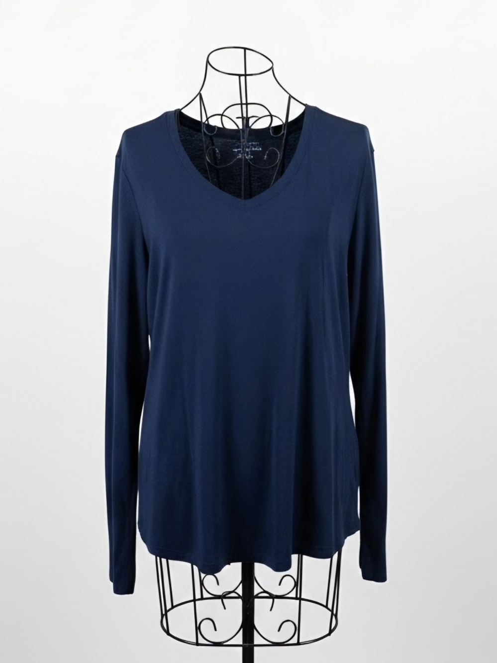 💥Eddie Bauer Classic V-Neck Long Sleeve Top - Navy Blue